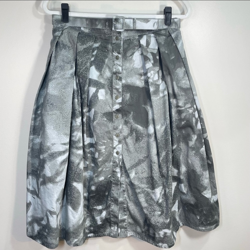 NWT Jarbo Gray White Button Front Flowy Skirt Size Women 36 Retail $358